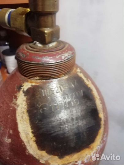 Баллон с гелием