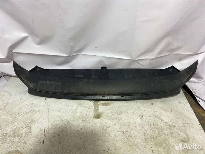 Юбка передняя VW Passat (B7) 2011