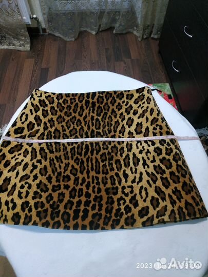 Юбка трапеция короткая