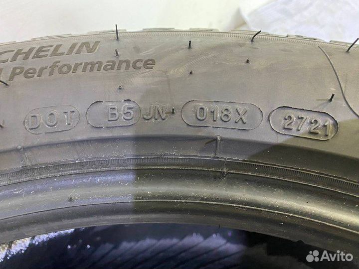 Michelin X-Ice North 4 SUV 225/55 R19