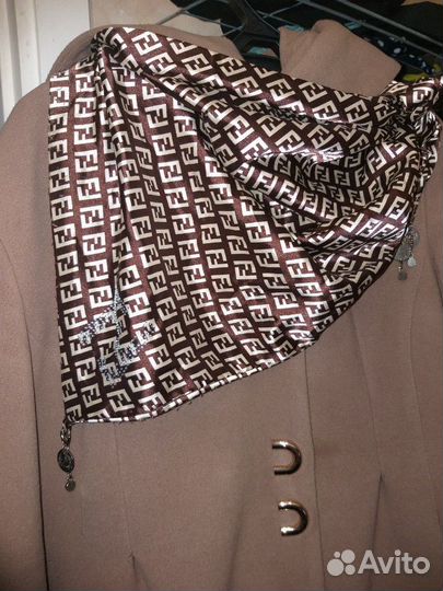 Продам пальто