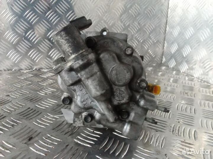 Компрессор кондиционера Peugeot 407/ Citroen C5