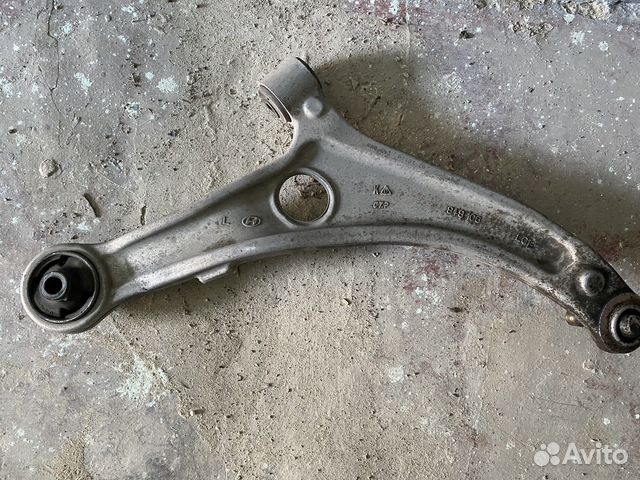Рычаг нижний левый Hyundai