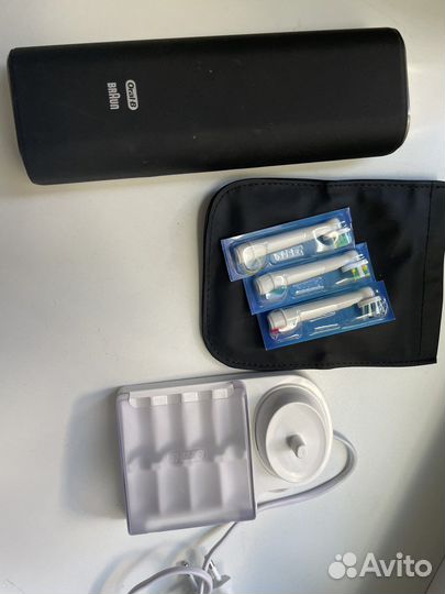 Электрическая зубная щетка braun oral b