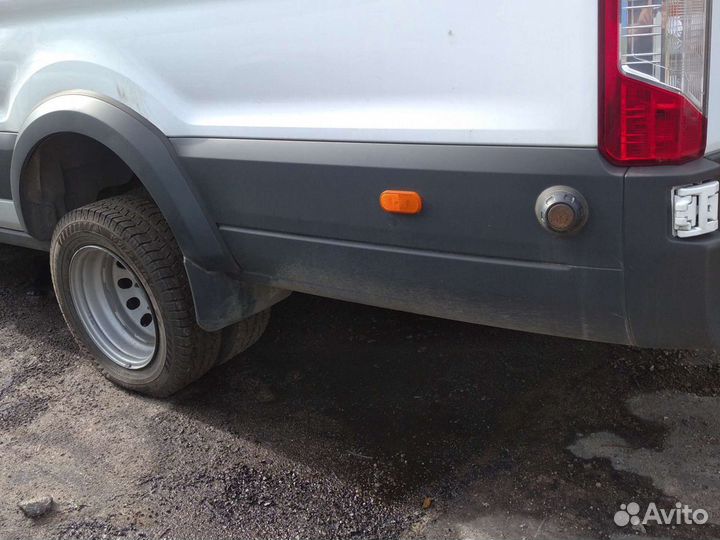 Молдинг кузова левый Форд Транзит 2014-2021