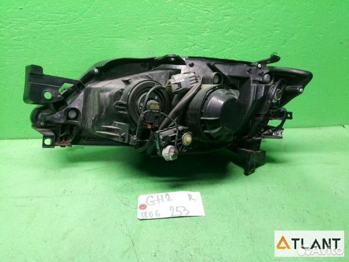 Фара правая subaru impreza