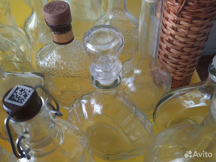 Графины и бутылки