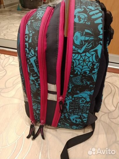 Школьный рюкзак Монстры Хай