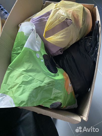Женские вещи коробка