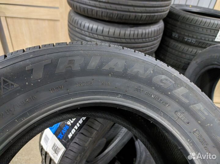 Triangle AdvanteX SUV TR259 215/65 R16