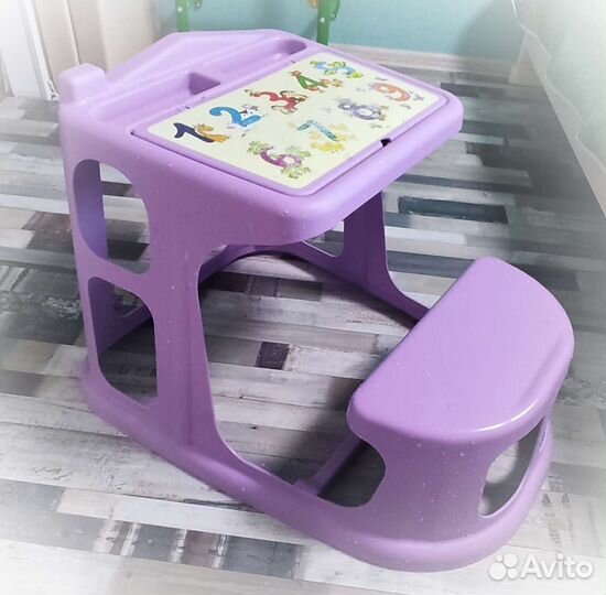 Детский стол парта