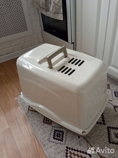 Закрытый туалет - лоток для кошек. Новый