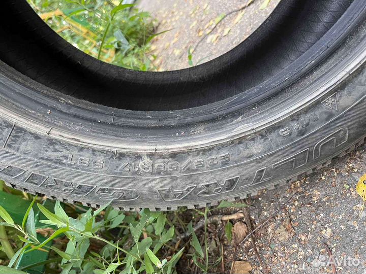 Goodyear UltraGrip 500 235/55 R17 99T