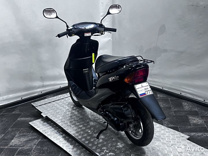 Скутер Honda Dio