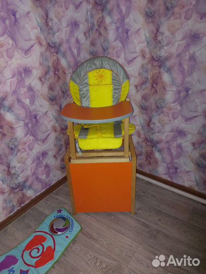 Стульчик для кормления