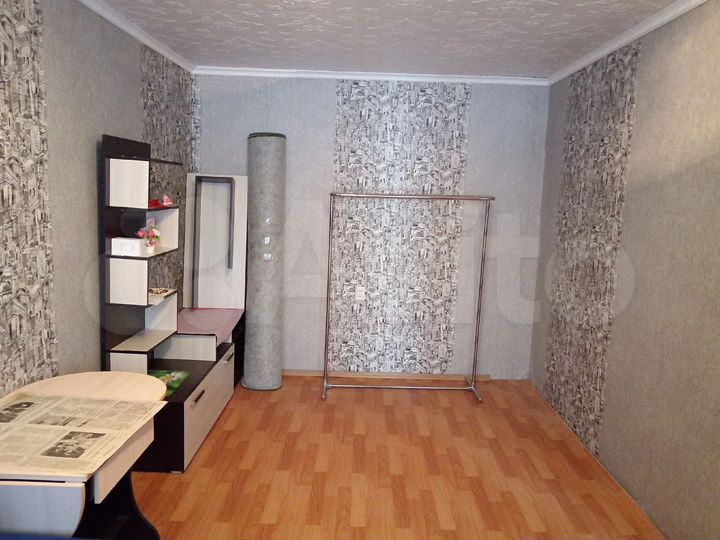 1-к. квартира, 30 м², 1/5 эт.