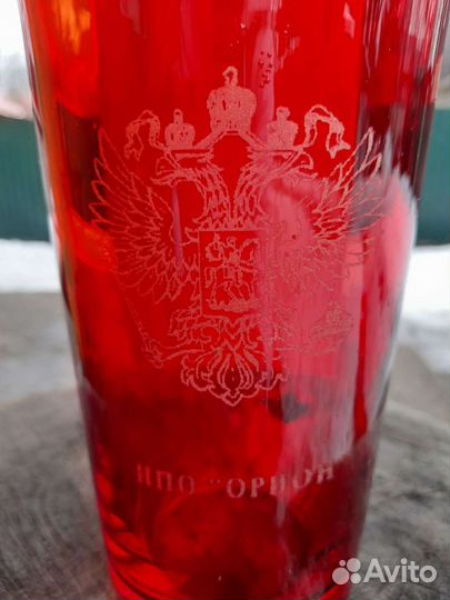Ваза цветное стекло/герб/дарственная