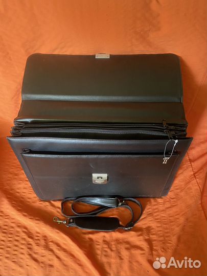 Портфель мужской