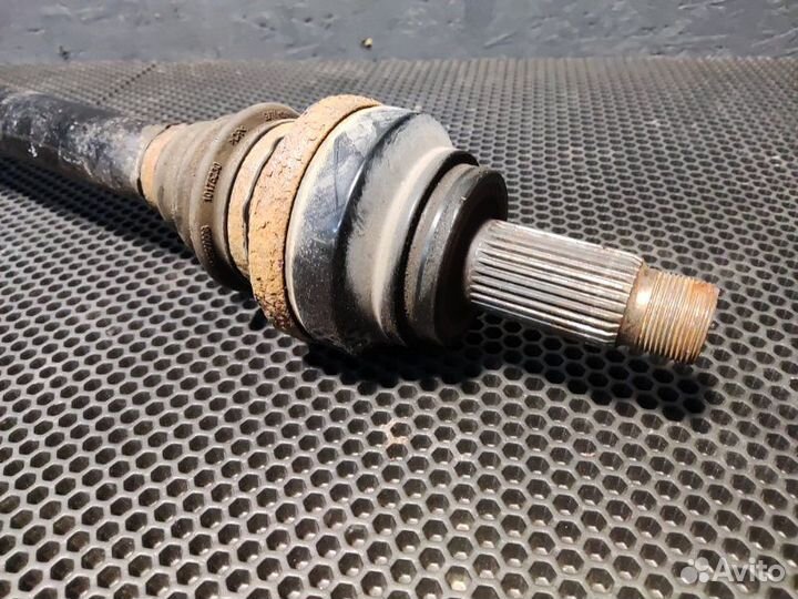 Привод задний левый Bmw 550Ix F10 N63 2010