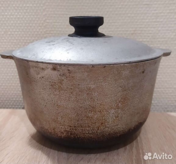 Казан чугунный бу