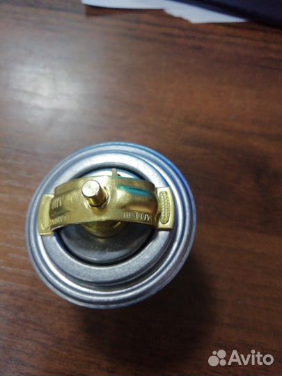 Термостат Volvo