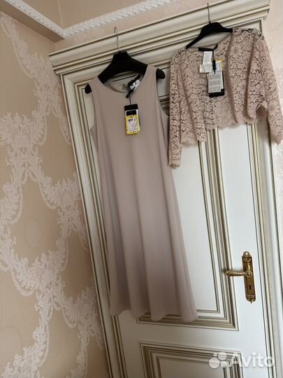 Платье свободного кроя однотонное