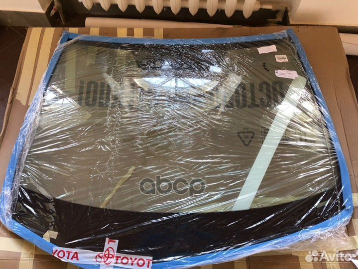 Стекло лобовое с полным обогревом + дд lexus RX