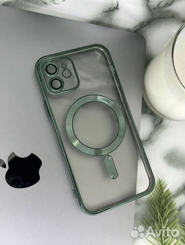 Чехол на iPhone 12