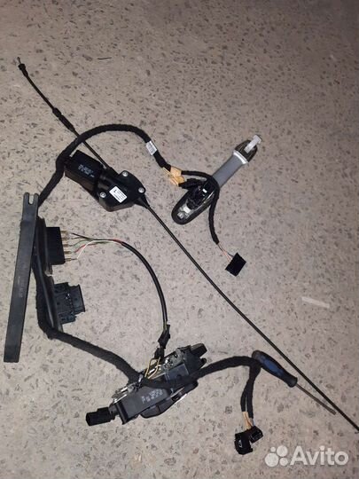 Привод замка сдвижной двери на мерседес 639