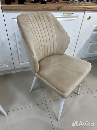 Стул Фостер