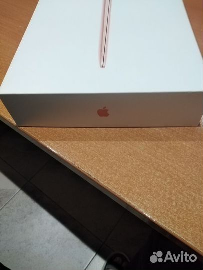 Коробка Apple MacBook air