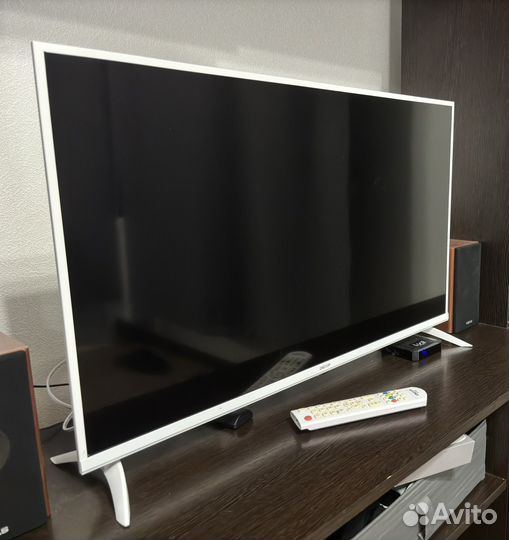 Телевизор dexp 32' Б/У