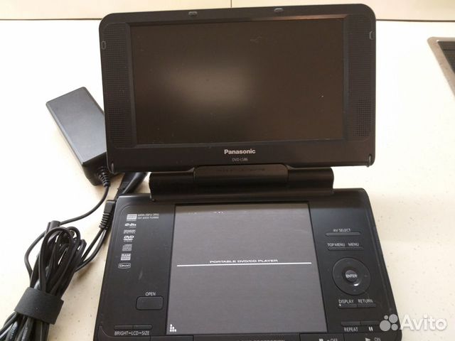 Panasonic портативный DVD LS86