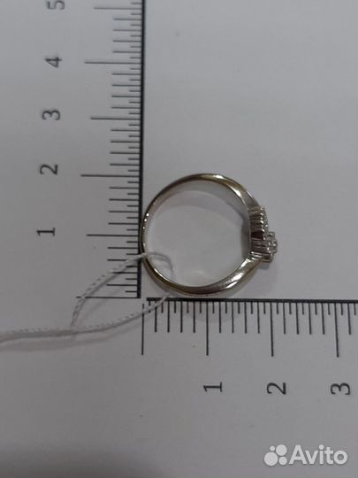 Золотое кольцо с фианитом 17 р-р