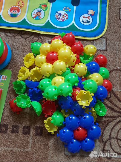 Развивающие игрушки пакетом