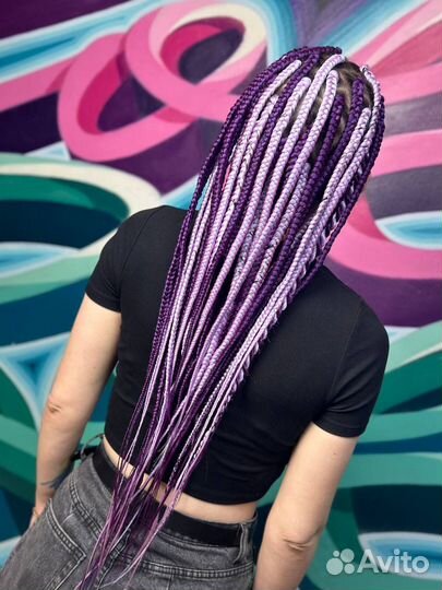 Модель на локоны и афрокосы