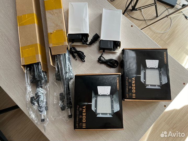 Свет Yongnuo YN300 III бу