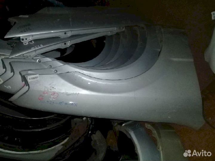 Крыло переднее правое Mazda Familia BJ3P bjfw серы