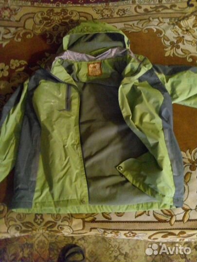 Куртка демисезонная, новая