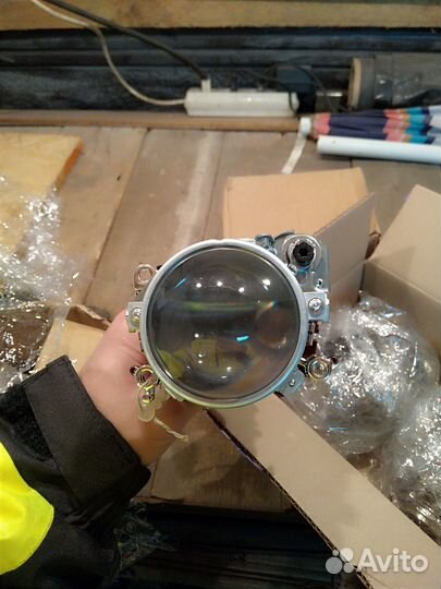 Биксеноновые линзы 3 дюйма Bixenon Hella 3R