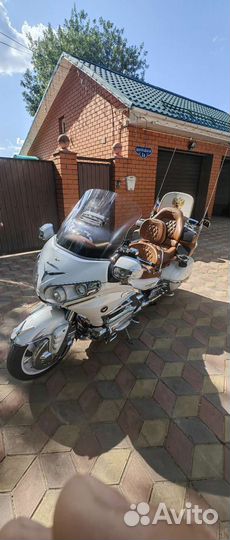 Honda gl1800