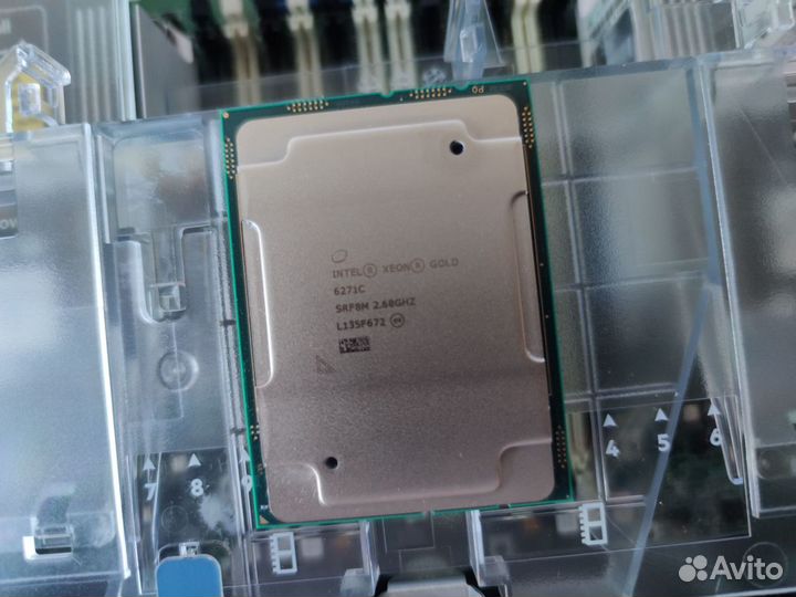 Xeon Gold 6271C 24 ядер 2.6-3.9 GHz SRF8M