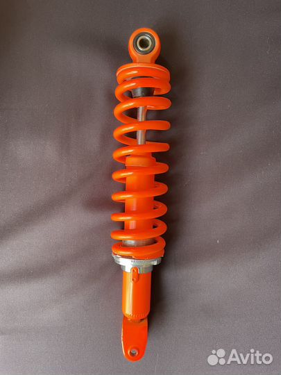 Амортизатор на скутер