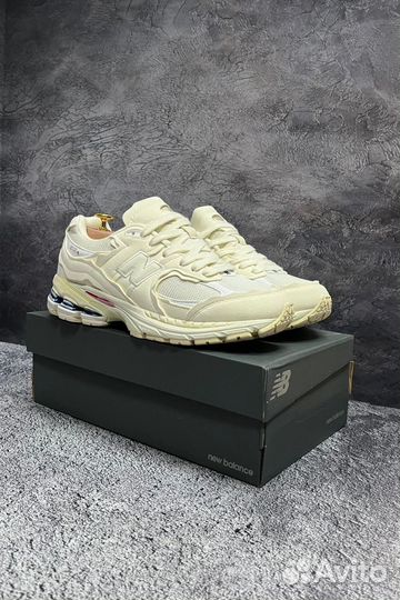 Кроссовки New balance 2002r