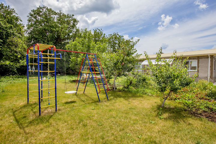 Дом 30 м² на участке 2 сот.