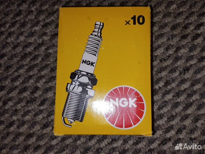 Свечи зажигания NGK CR9EH-9