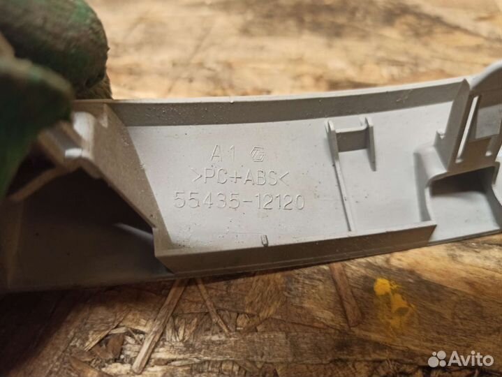 Накладка консоли Toyota Corolla E150