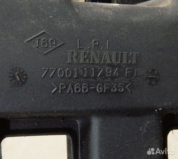 Коллектор впускной Renault Espace 3 2.0