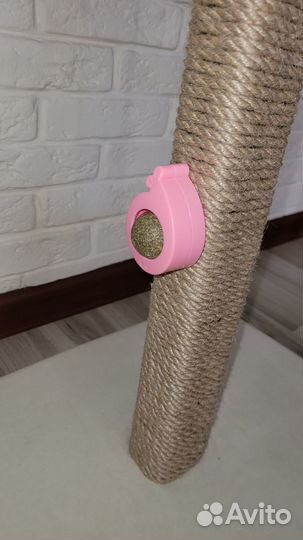 Когтеточка с домиком