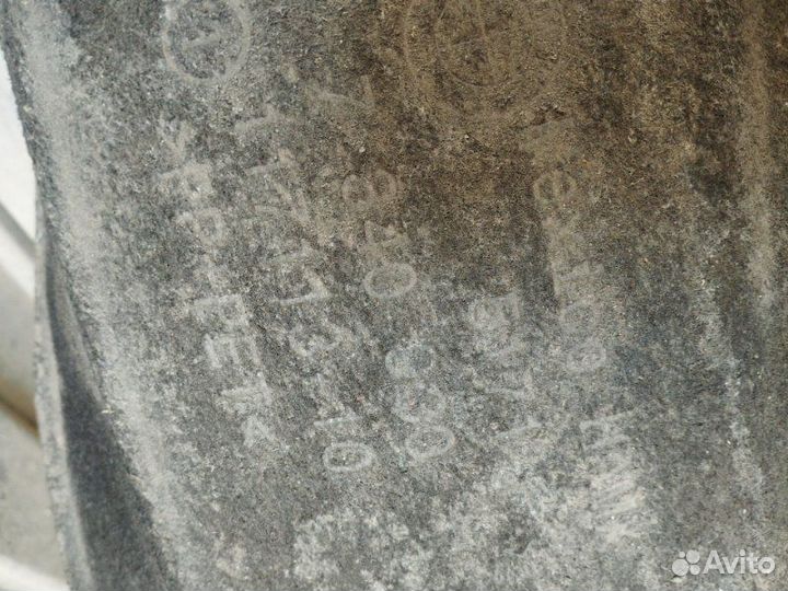 Подкрылок задний правый Bmw 3-Series